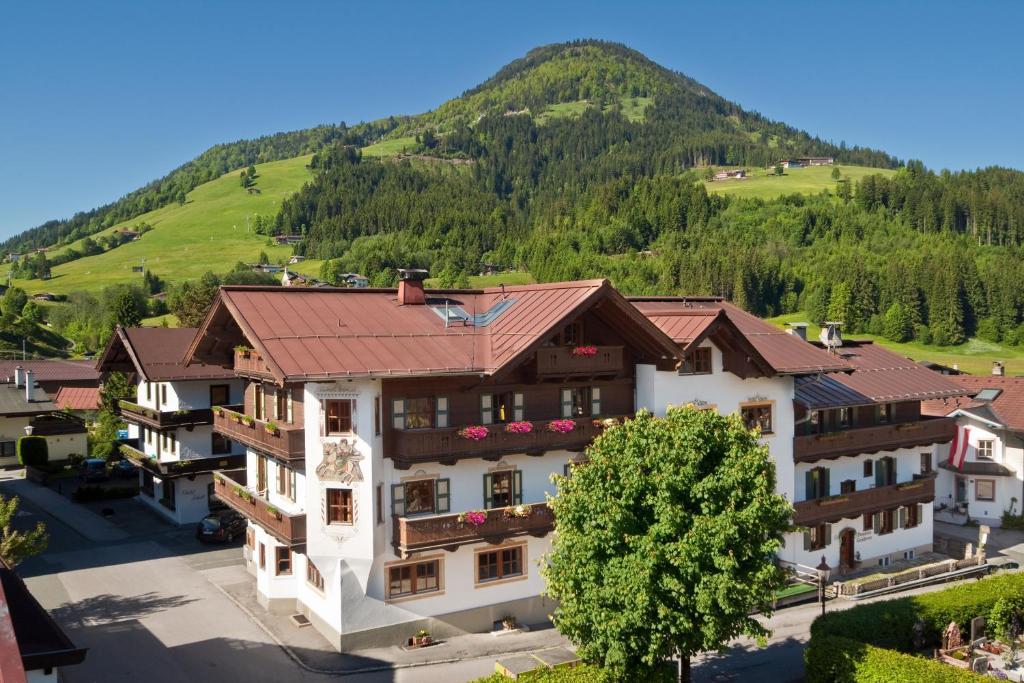 Hotel Kirchenwirt 티롤 키르흐베르크 외부 사진